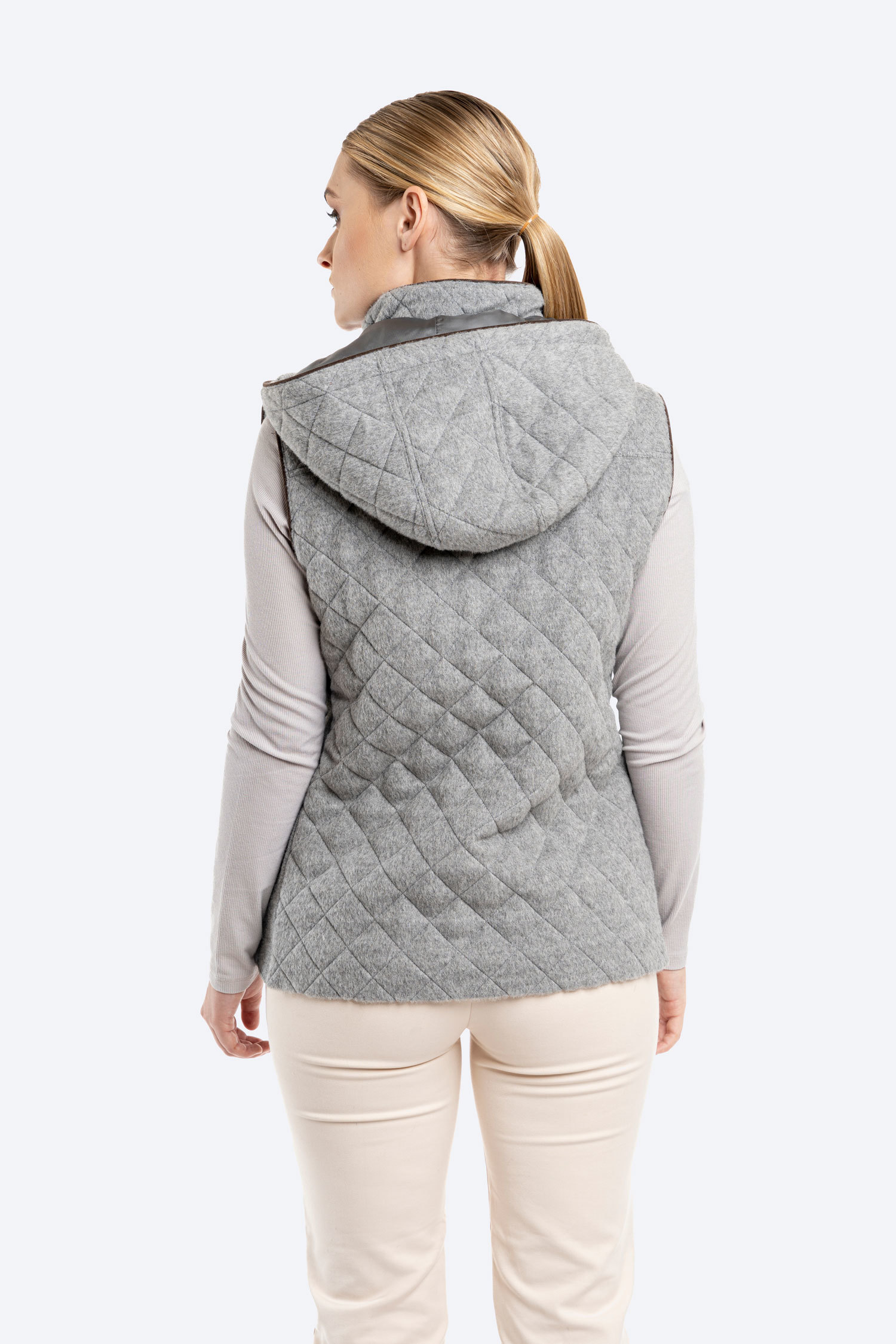 NEW - Ladies Quilted Vest - Silver - 2