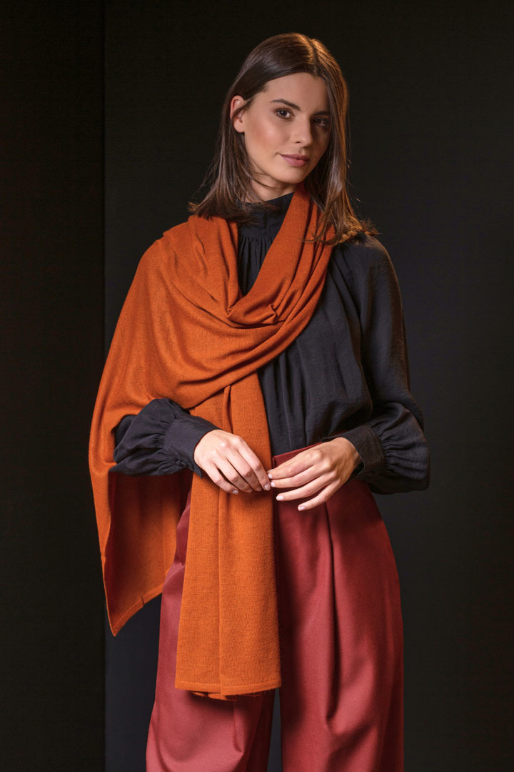 NEW - BOUVERET 100% VICUNA KNITTED SHAWL - ORANGE - 1