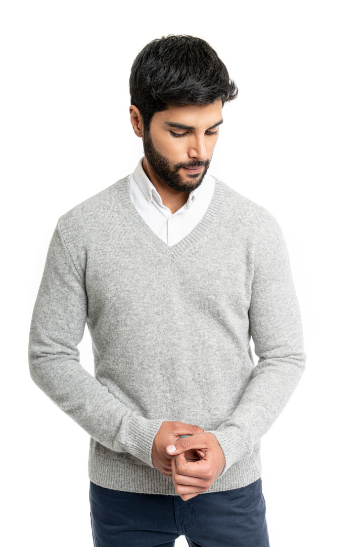 NEW - Classic V Neck Sweater - Grey - 2