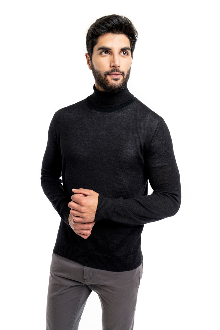 NEW - Classic Turtle Neck Sweater - Black - 2